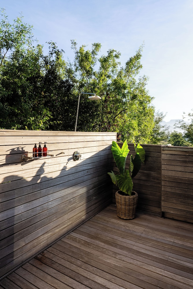 Angala Boutique Hotel Amp Guest House 25/50