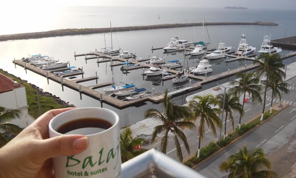 Balaju Hotel And Suites 27/42