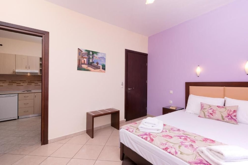 Nikolas Studios Thassos 12/47