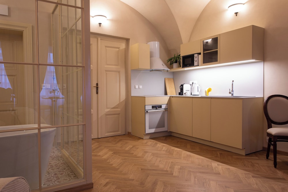 Residence Thunovska 19 14/50