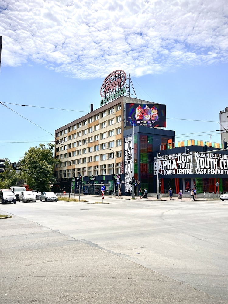 Orbita Hotel 5/49
