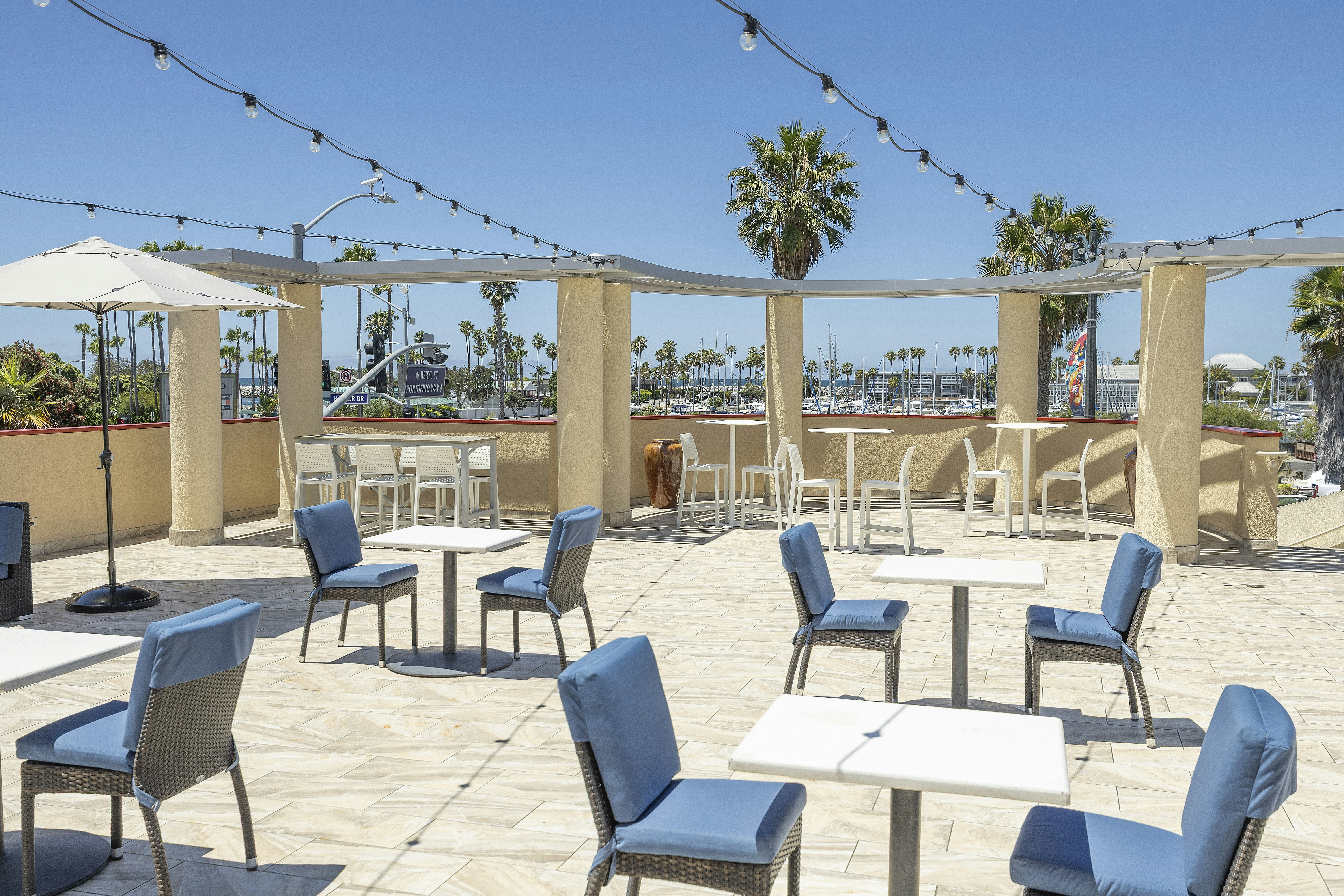 Redondo Beach Hotel Tapestry Collection By Hilton 46/76