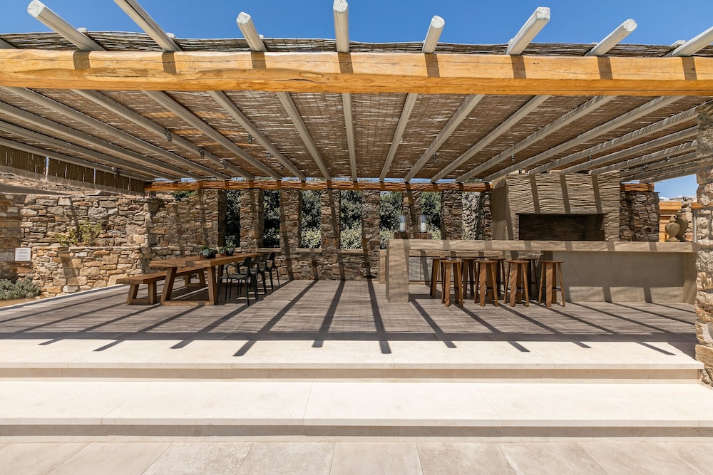 M Mykonos Villas 35/50