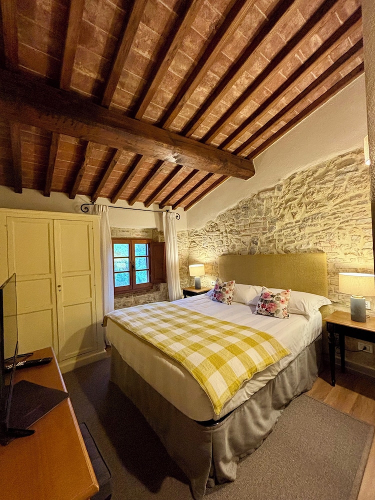 Tenuta Sant'ilario 26/48