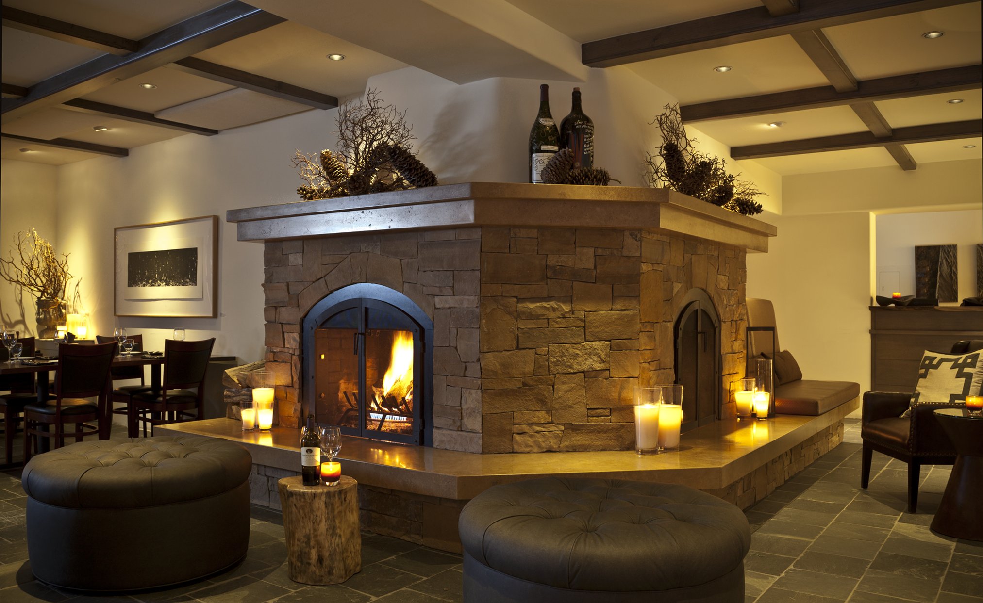 Knob Hill Inn 8/48