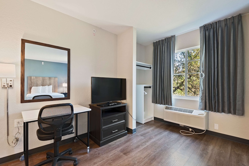 Extended Stay America Premier Suites - Fort Lauderdale - Cypress Creek - Park North 39/59