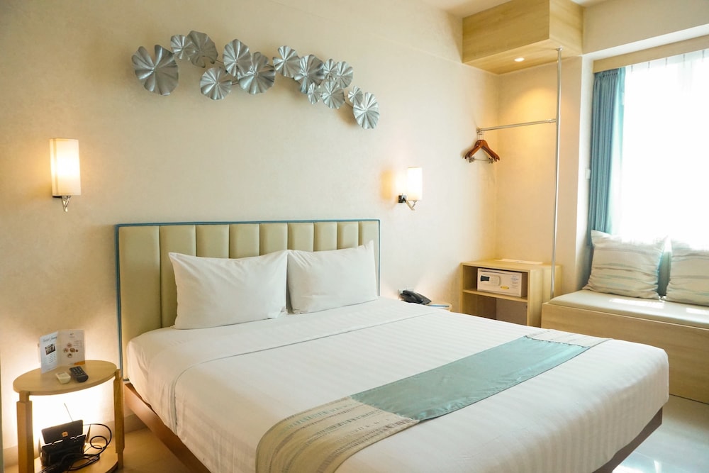 Solaris Hotel Malang 10/52