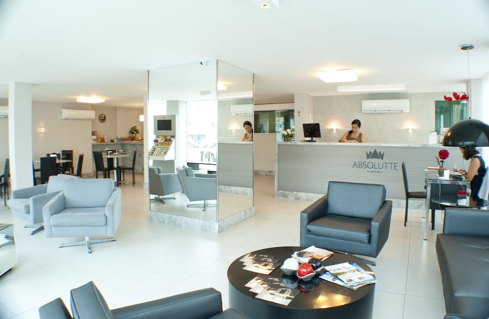 Absolutte Hotel 18/25