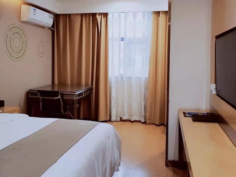 GreenTree Inn Yichun Development Zone Bus Terminal Express Hotel 14/28