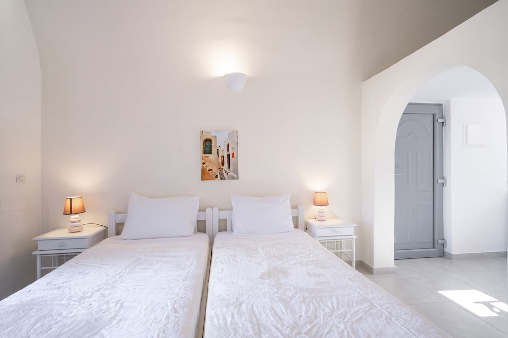 Ersi Villas 16/50