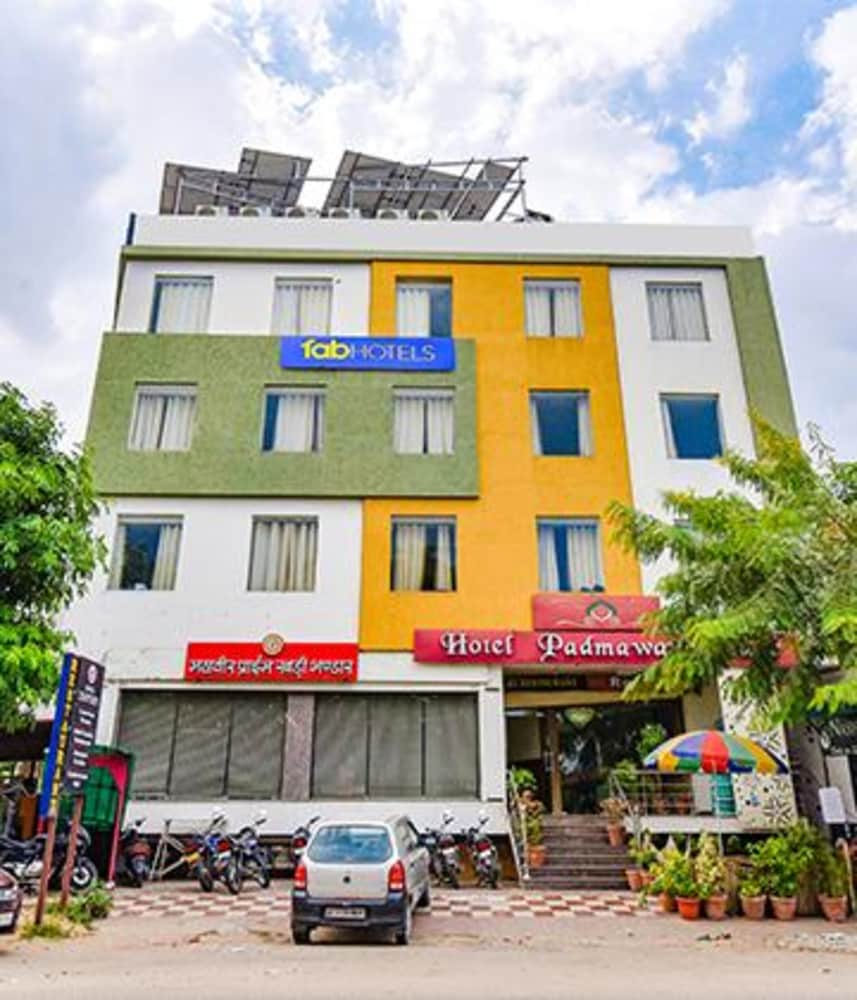 Fabhotel Padmavati Palace 3/49