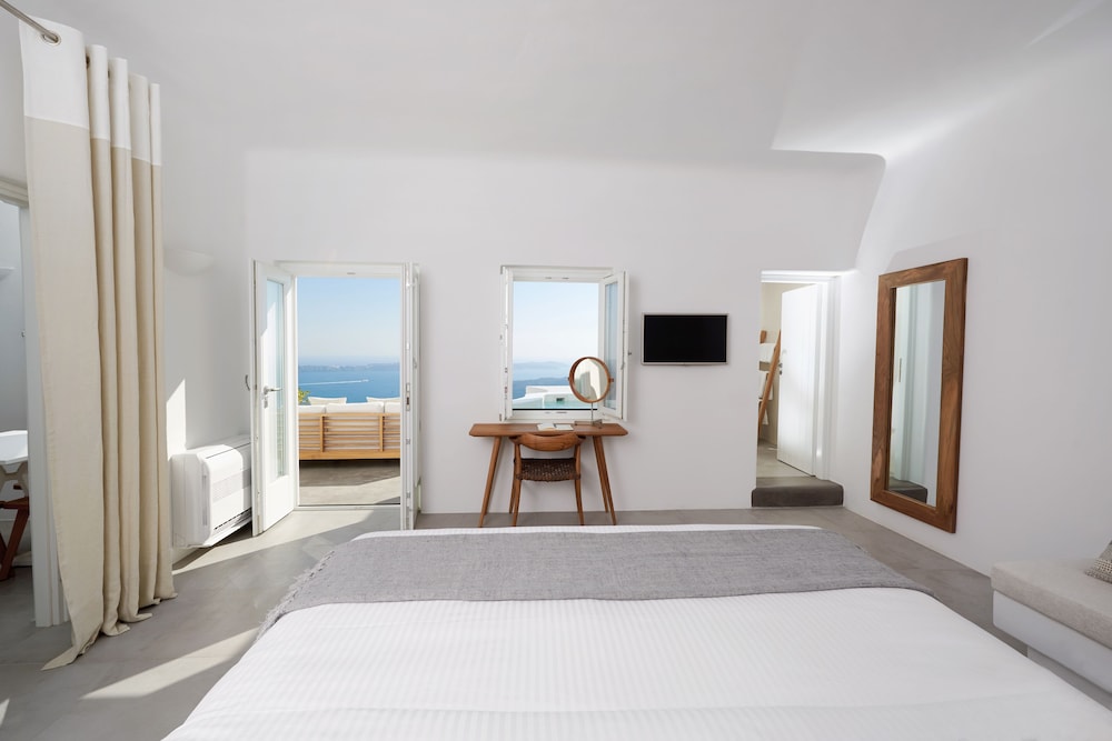 Native Eco Villas Santorini 8/35