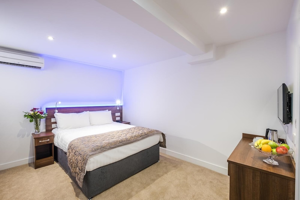 Signature Hotel London 31/50
