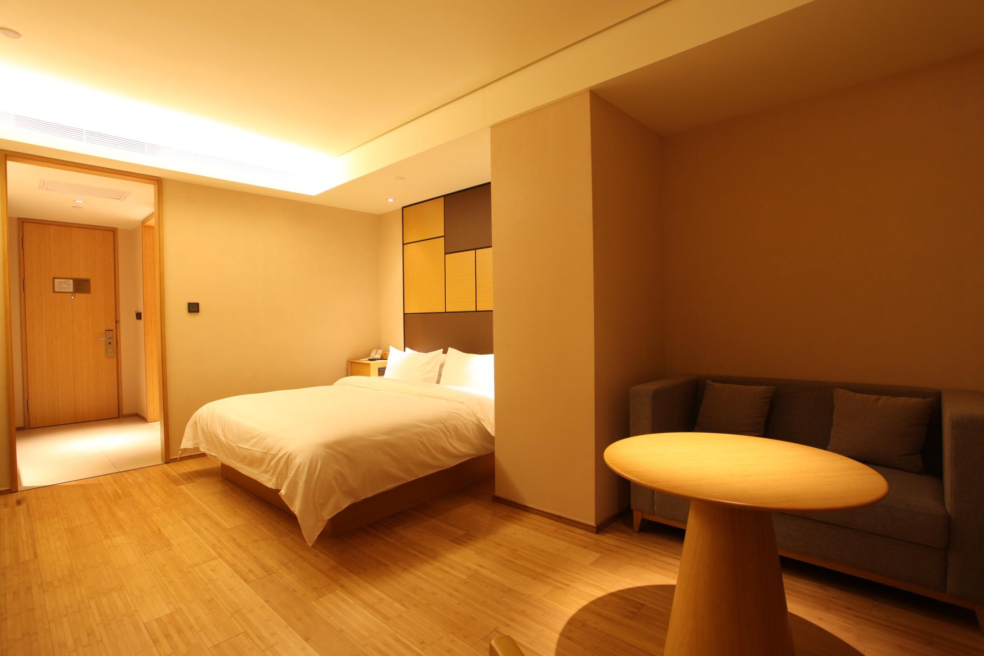 Ji Hotel (Shanghai Tiantong Road) 15/33