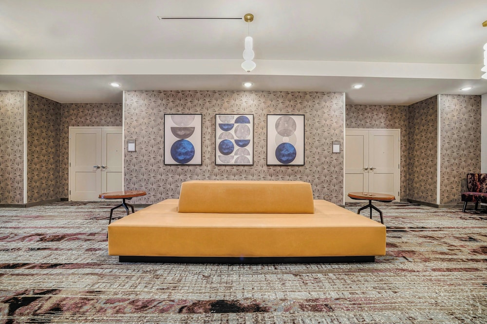 Residence Inn Nashville Metro Center 11/50