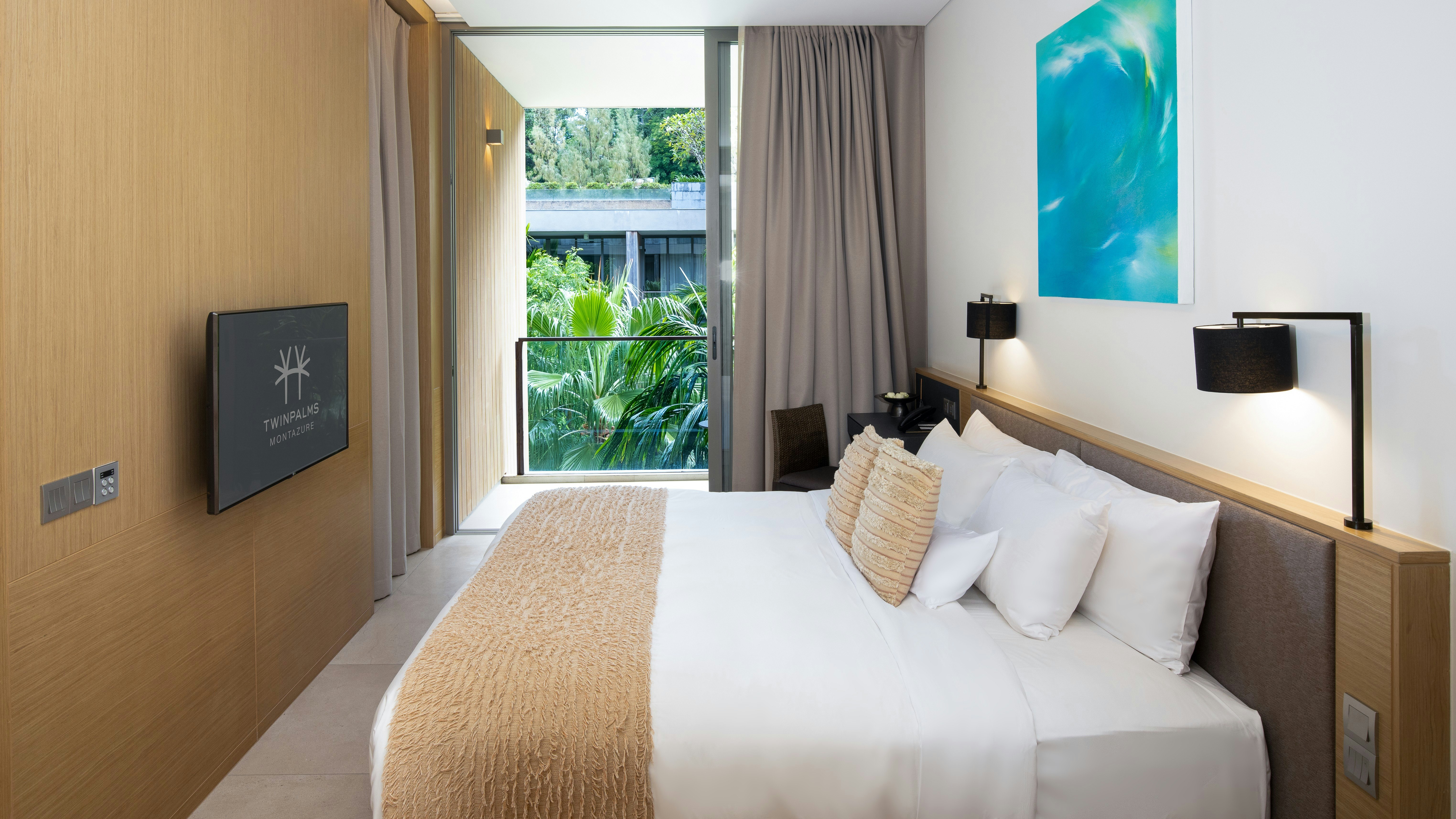 Twinpalms MontAzure Phuket Resort 8/81