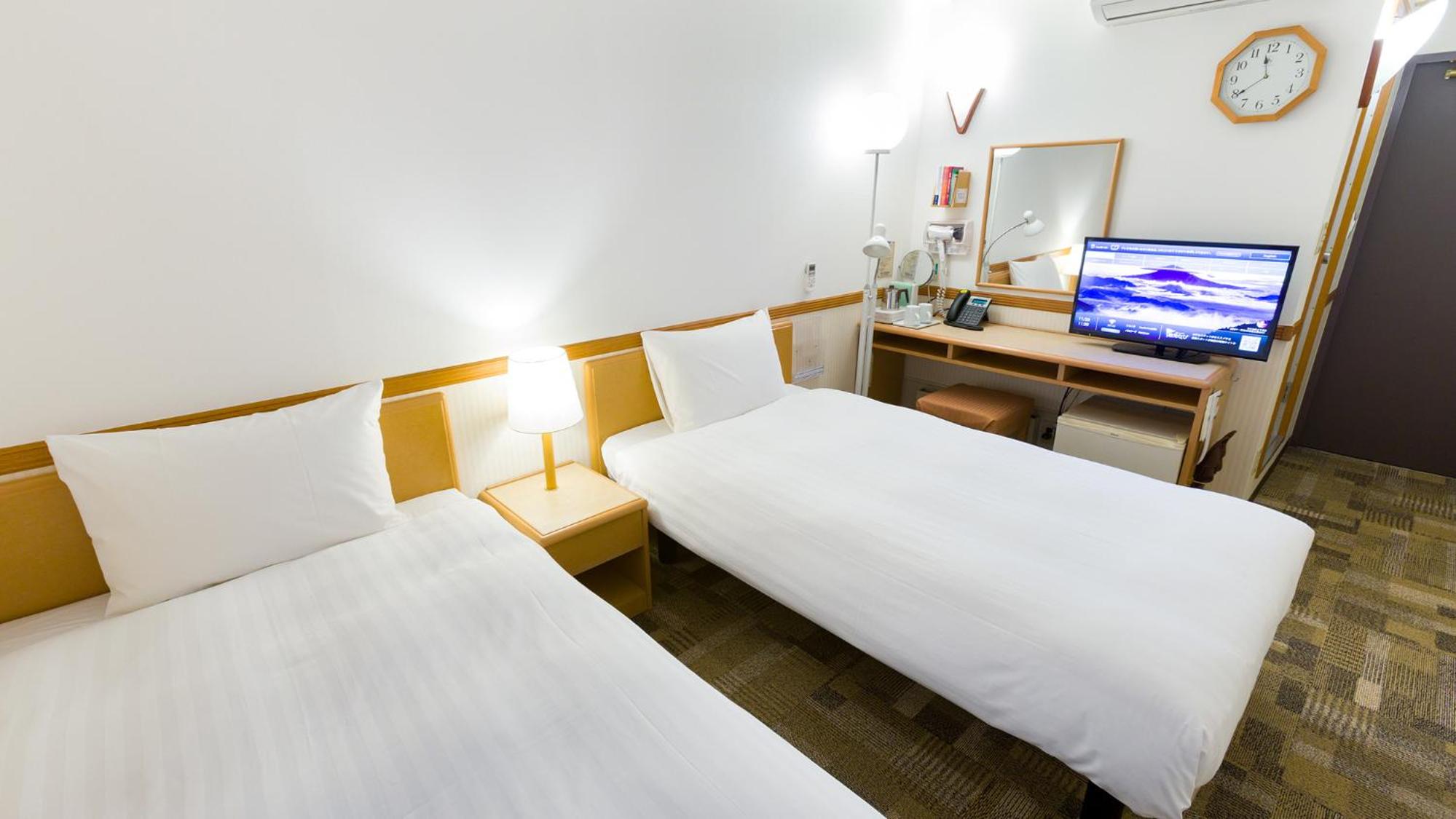 غرفة بسريرين منفصلين، Toyoko Inn Hiroshima Heiwa-odori 5/7