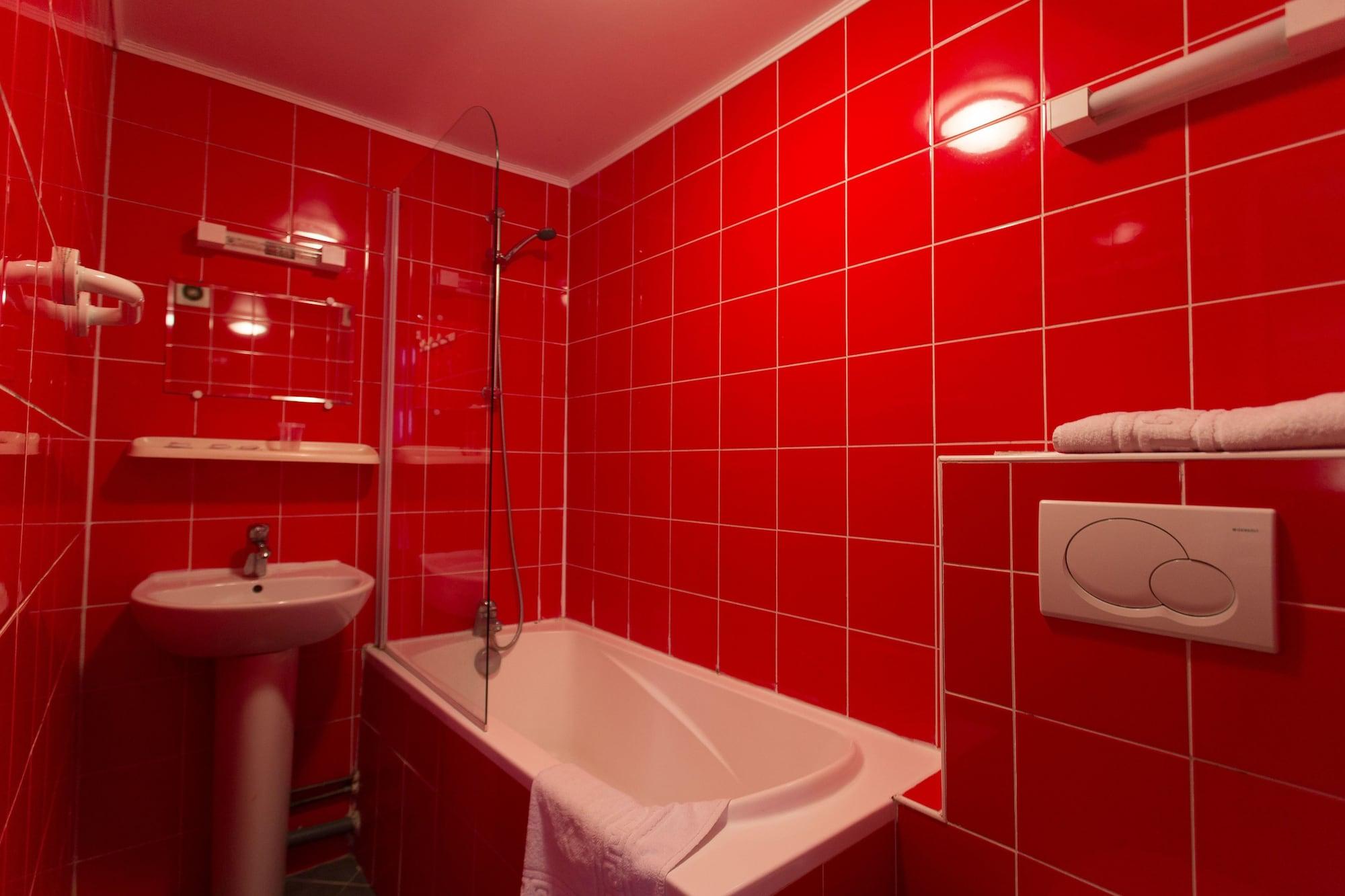 Victory Hotel Galou 42/42