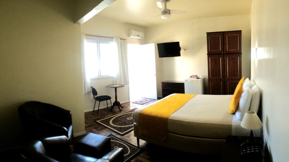 Ibia Hotel 7/18