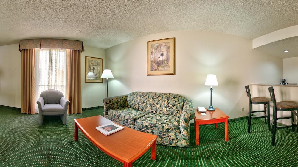 Barcelona Suites 30/46