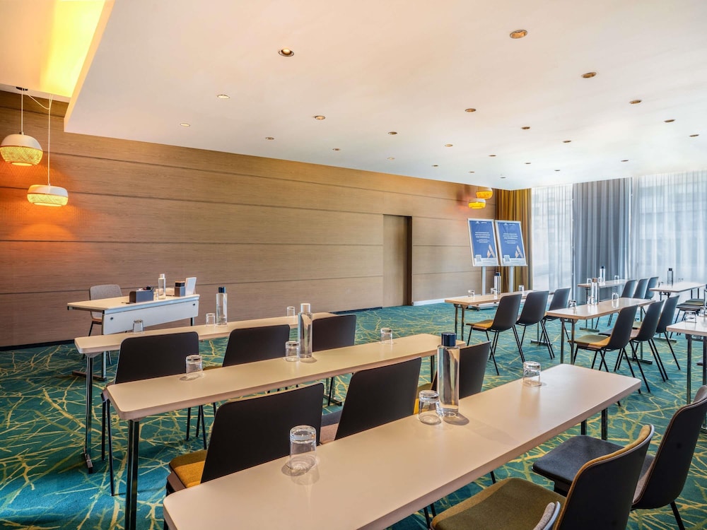 Novotel Paris 17 39/49