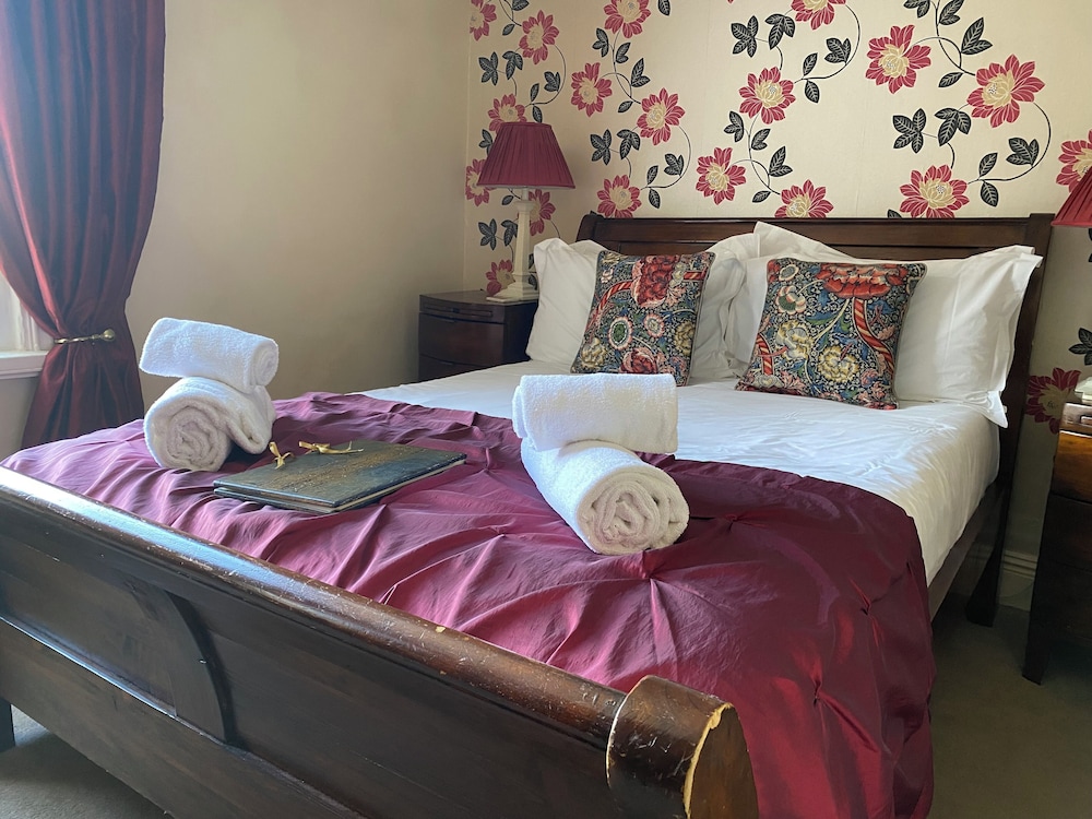 The Castle House Luxury Bed & Breakfast 20/50