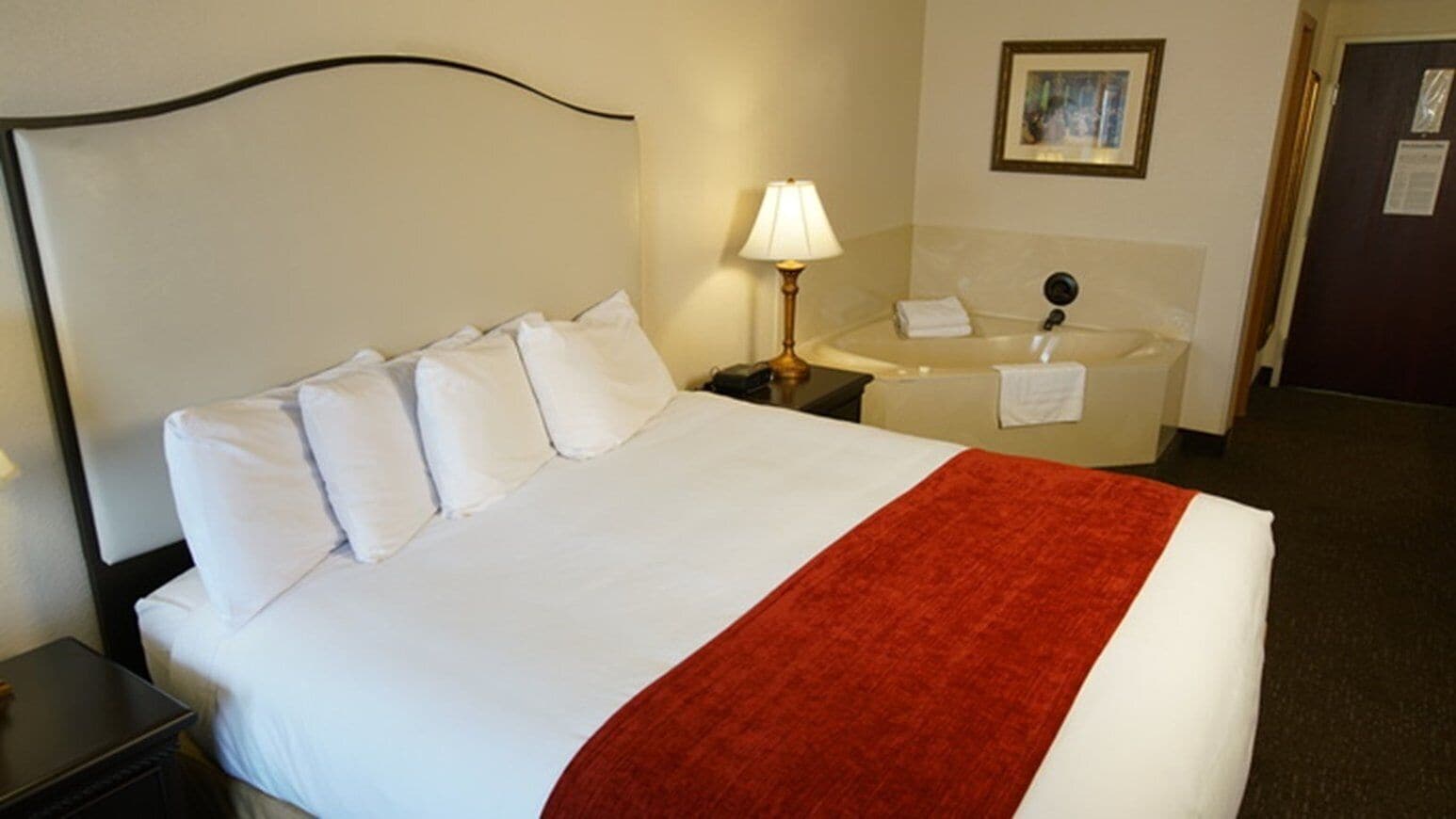 ROOM, KING BED, JETTED TUB, BALCONY