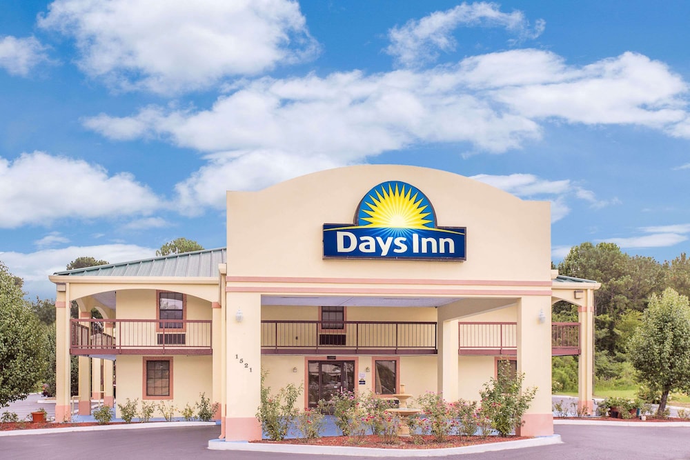 Days Inn by Wyndham Eufaula AL 3/9