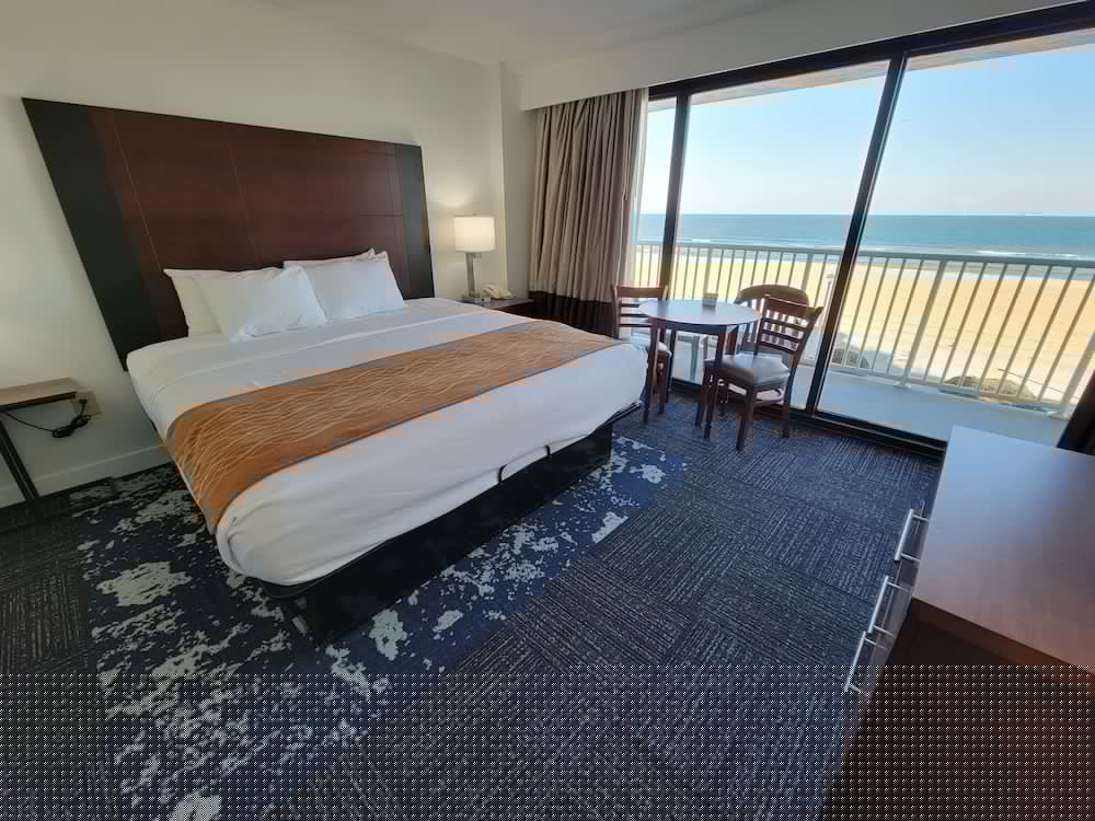 Coastal Hotel and Suites Virginia Beach - Oceanfront 16/29