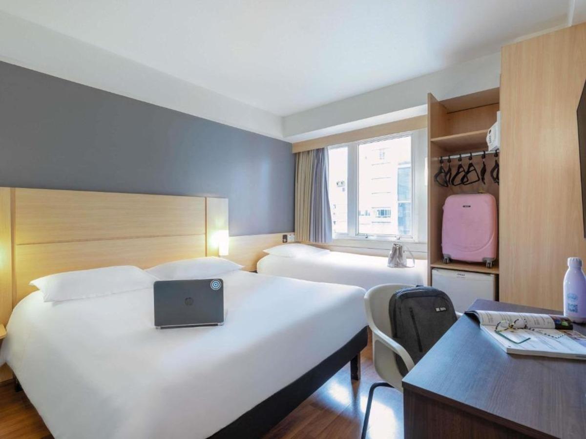 Standard, Double or Twin Bed, with Extra Bed
