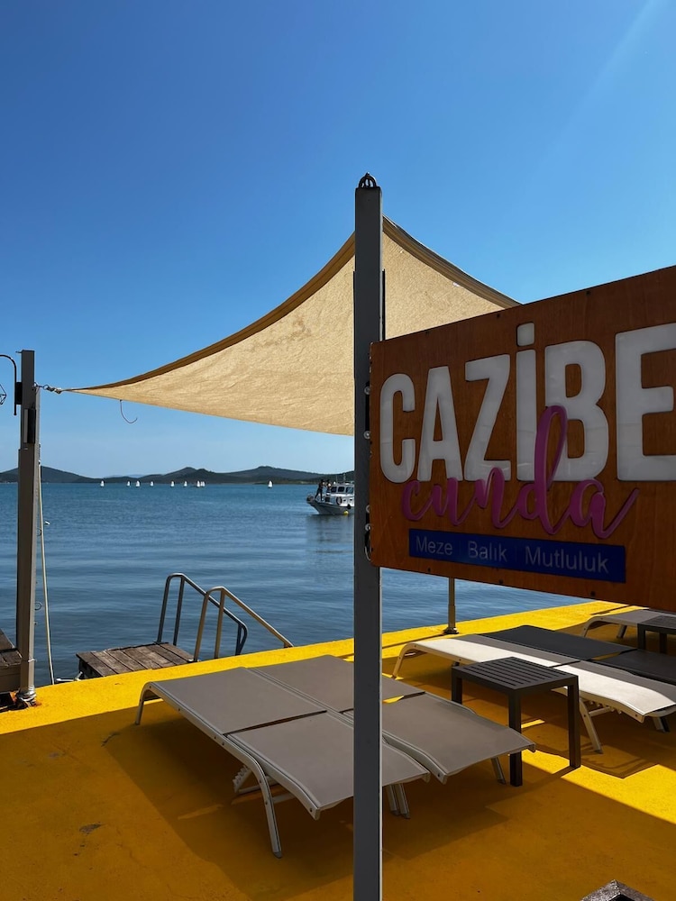 Hotel Deniz 55/64