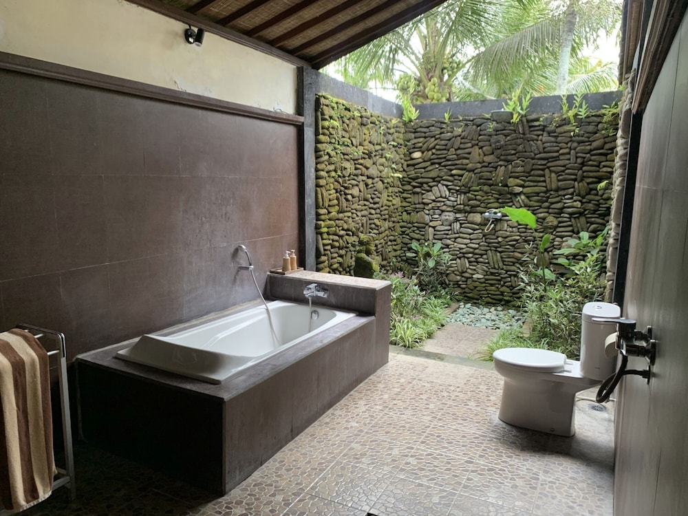 Bagiya Suites & Villas 27/47