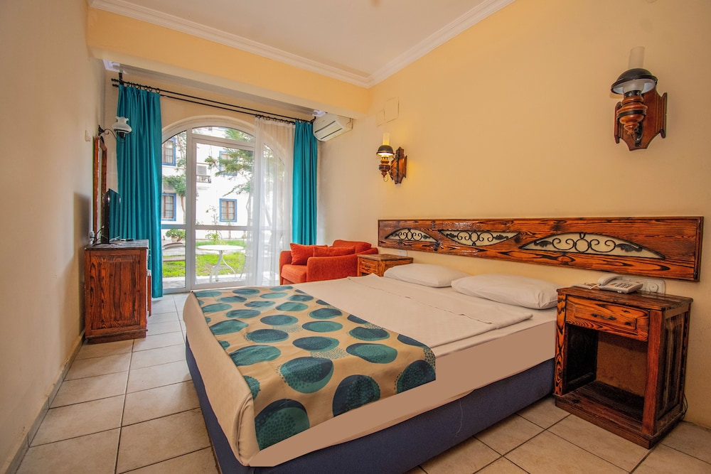 Sami Beach Hotel 9/50