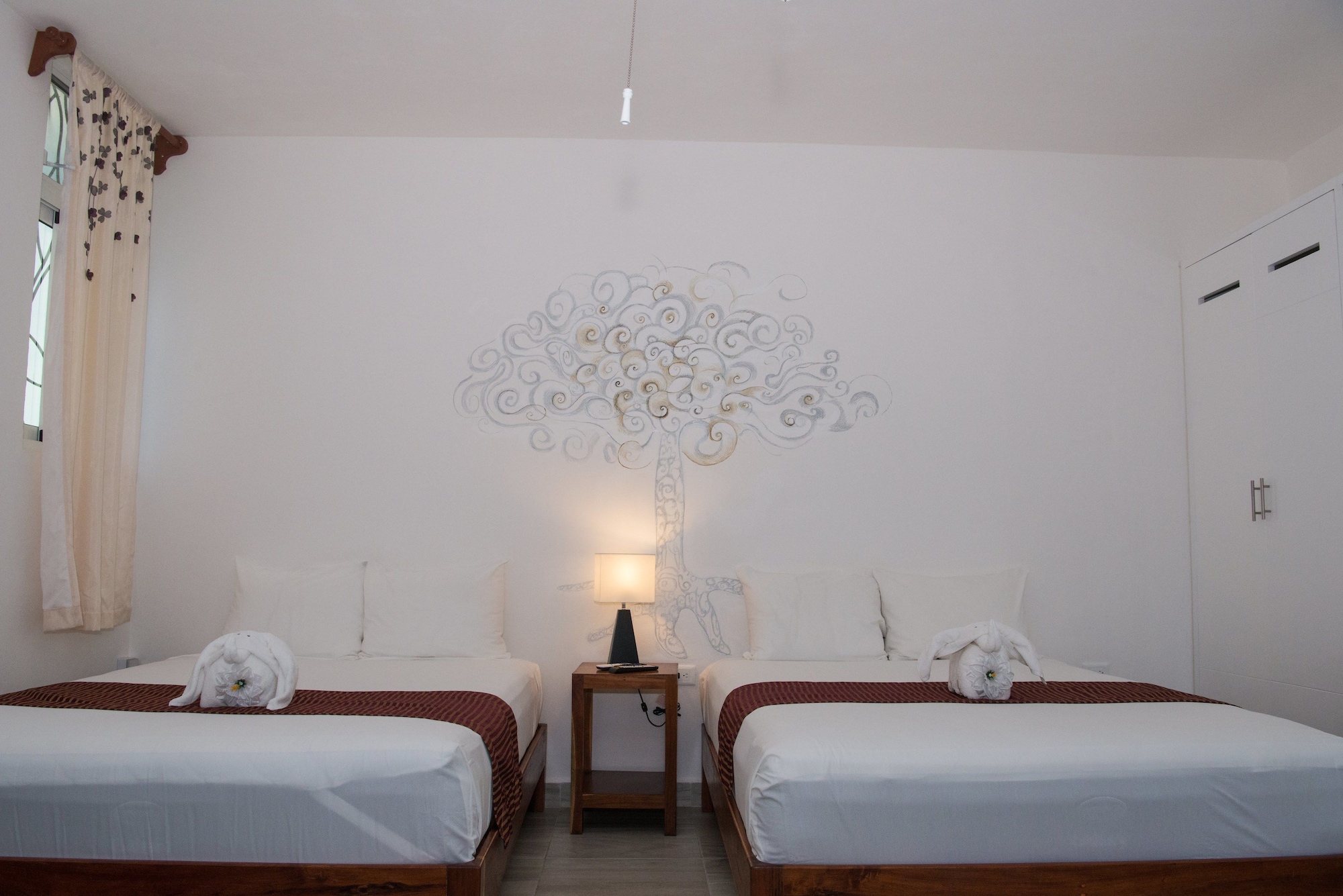 LUXURY, ECONOMY, SUITE, QUEEN BED, PRIVATE INFINITY POOL