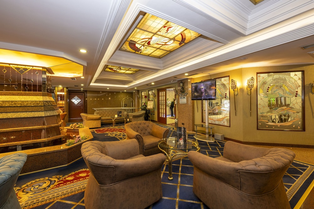Grand Anka Hotel 40/68