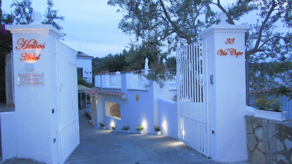 Boutique Hotel Helios - Adults Only 62/74