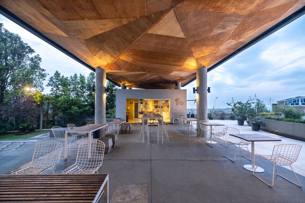 Clove Garden Hotel & Residence 4/58