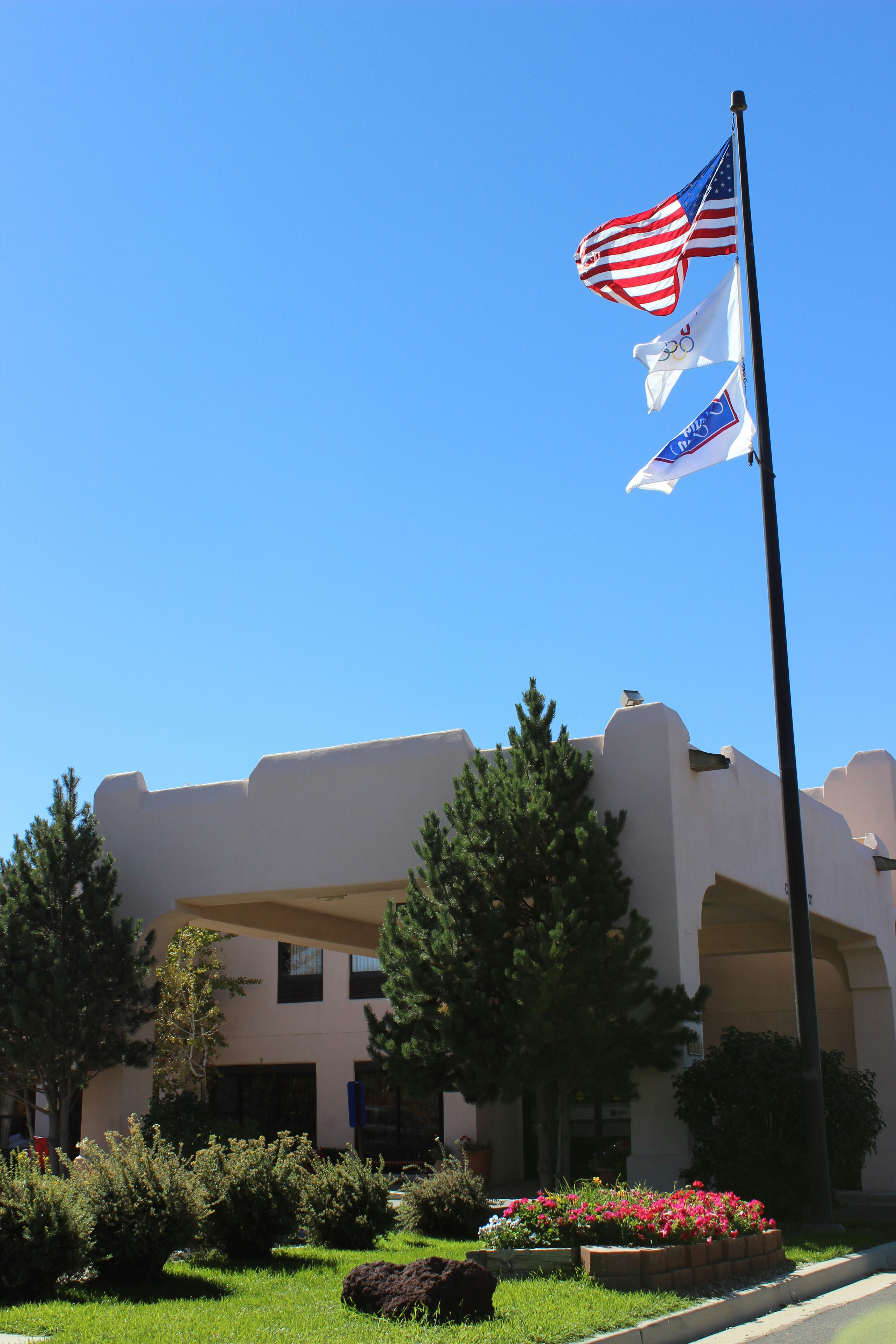 Hampton Inn Taos 47/48
