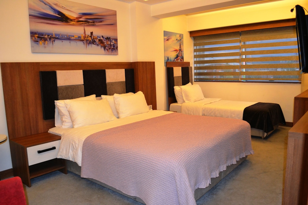 Rivada Otel 5/40