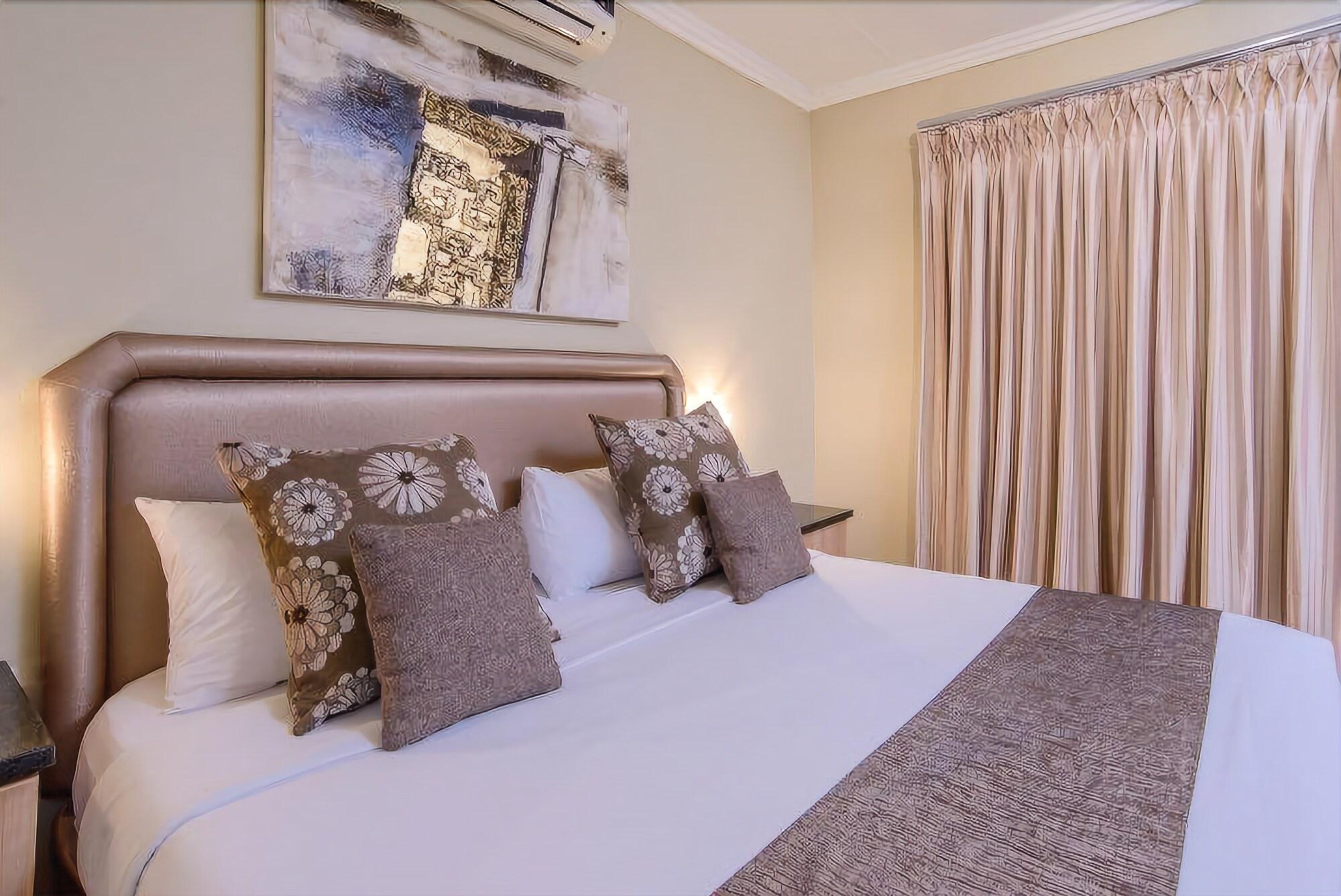 The Cycad Lodge & Chalets 13/50