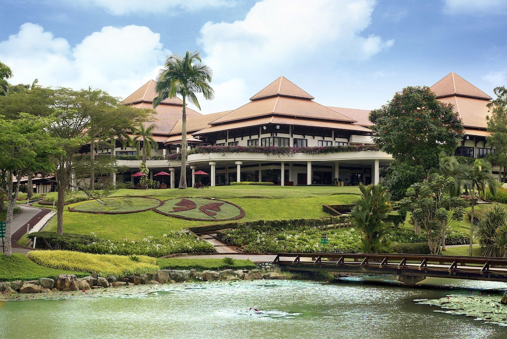 Le Grandeur Palm Resort 45/50