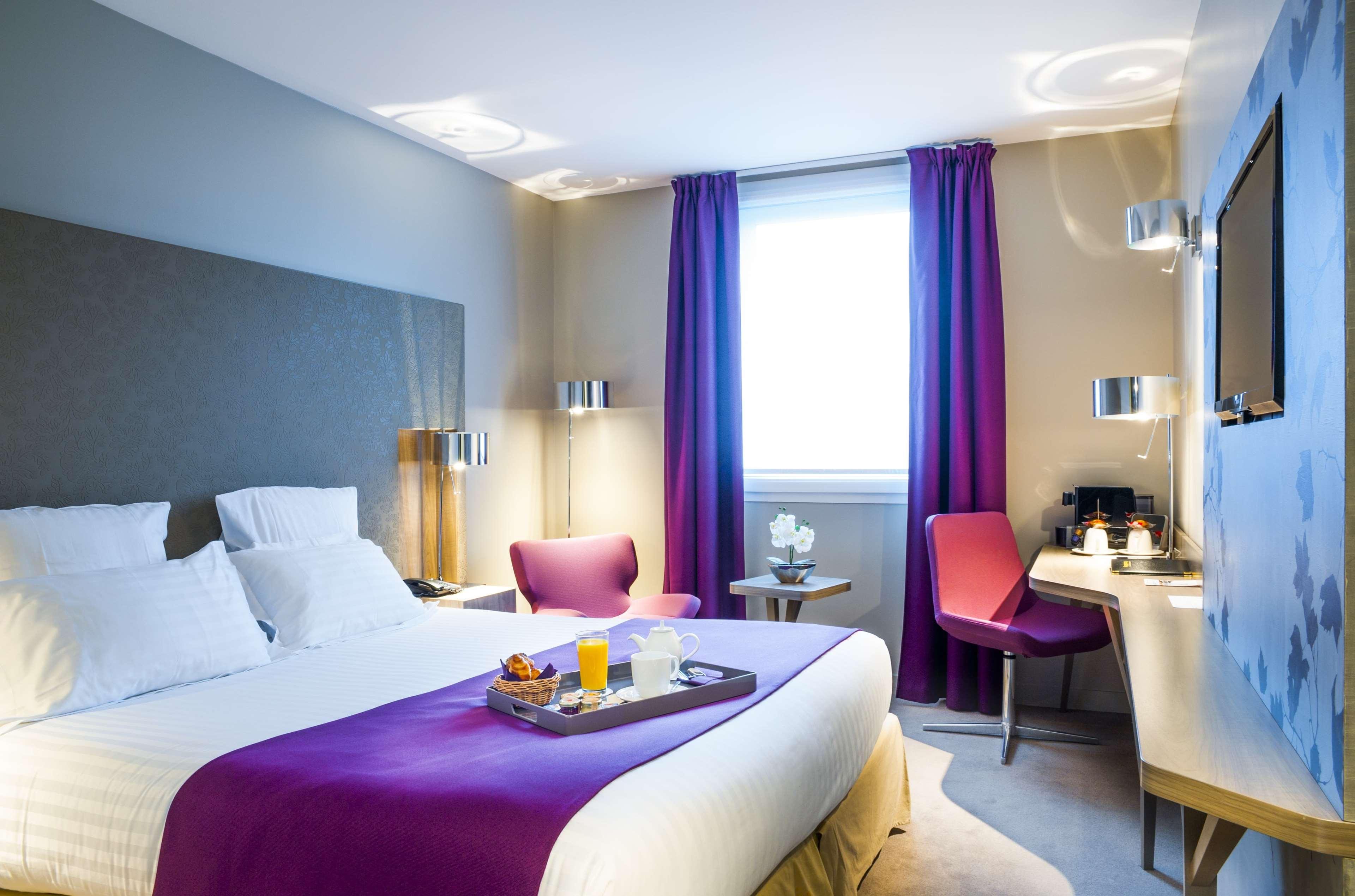 Room, King Bed