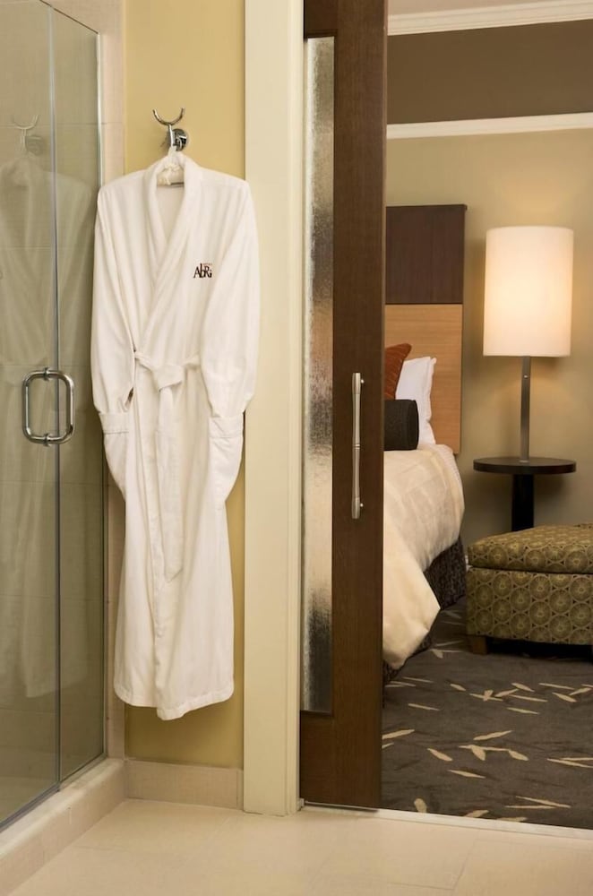 Hotel Abri 12/29