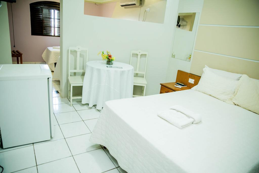PILOES PALACE HOTEL 3/38