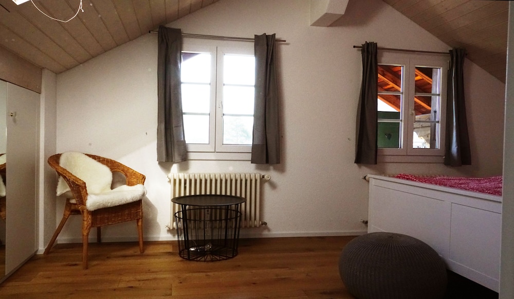 Adventure Guesthouse 15/45