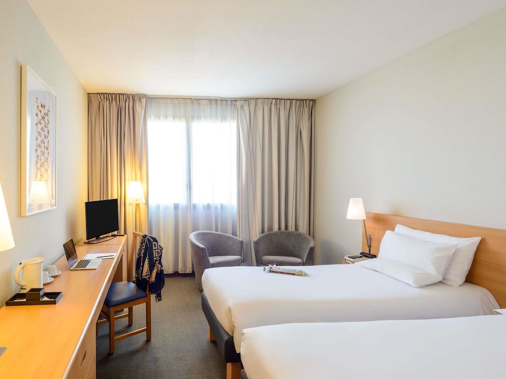 STANDARD, TWIN BEDS