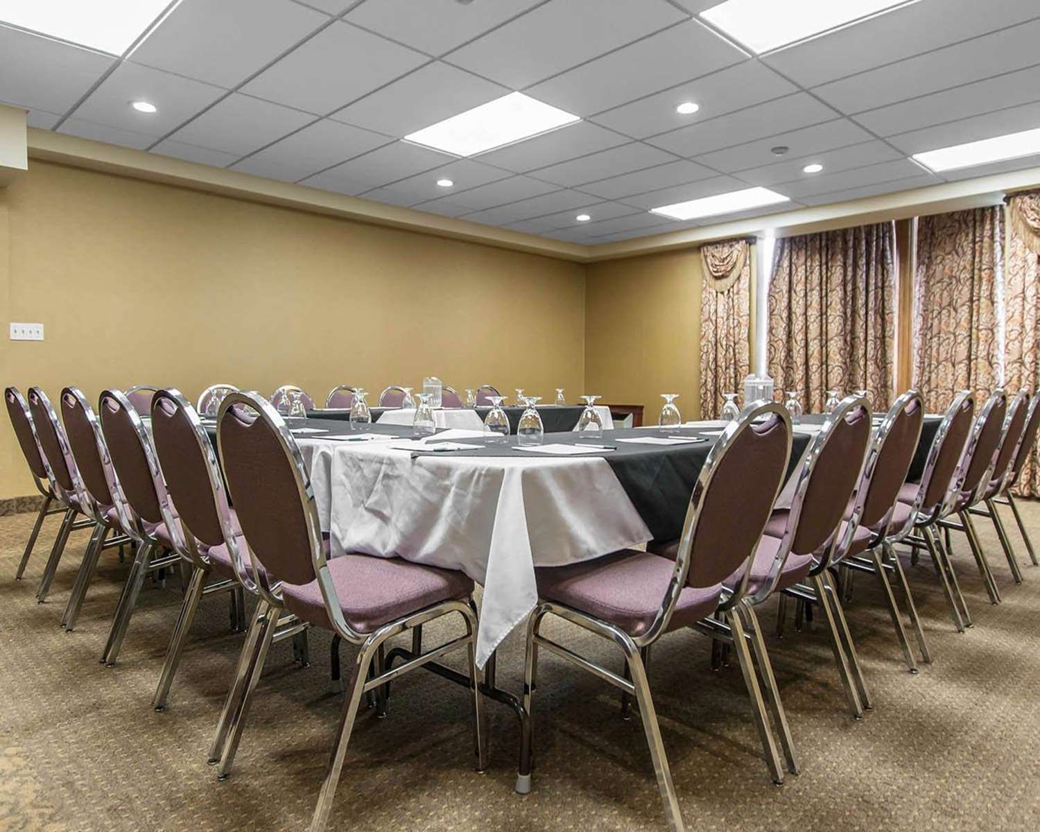 Quality Inn & Suites Bay Front 11/13
