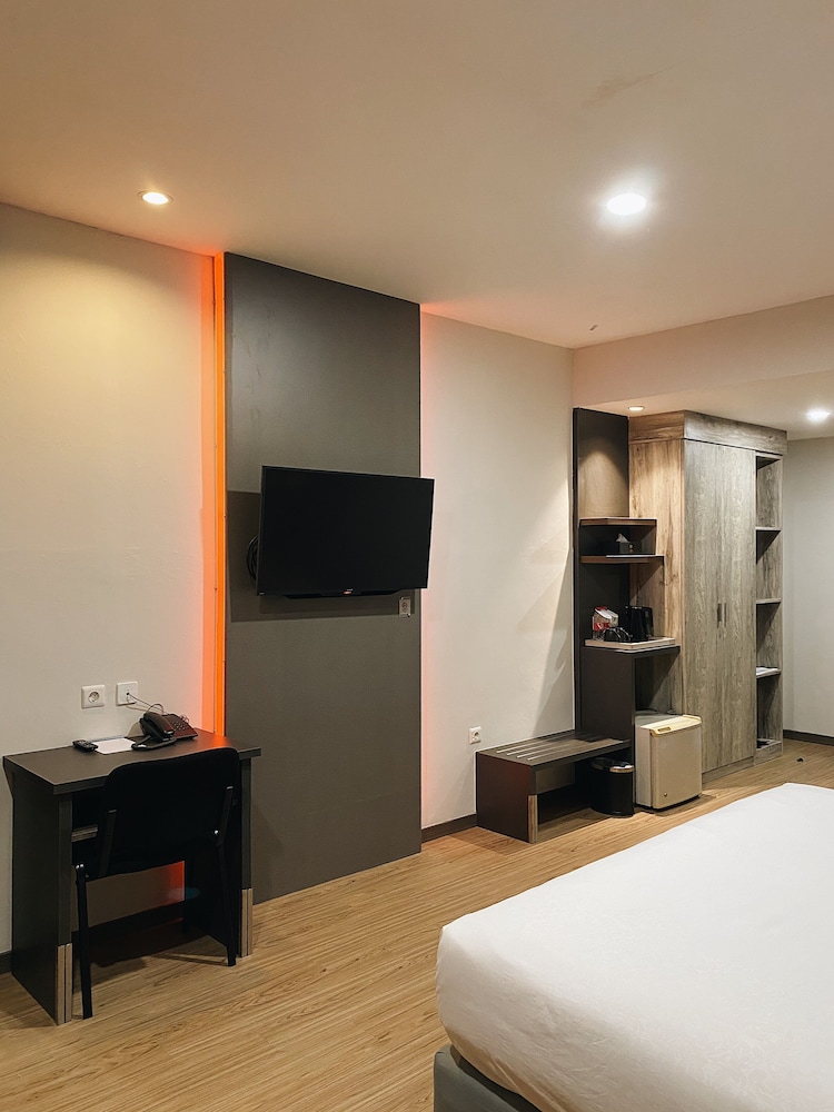Paradise Hotel Tarakan 38/65