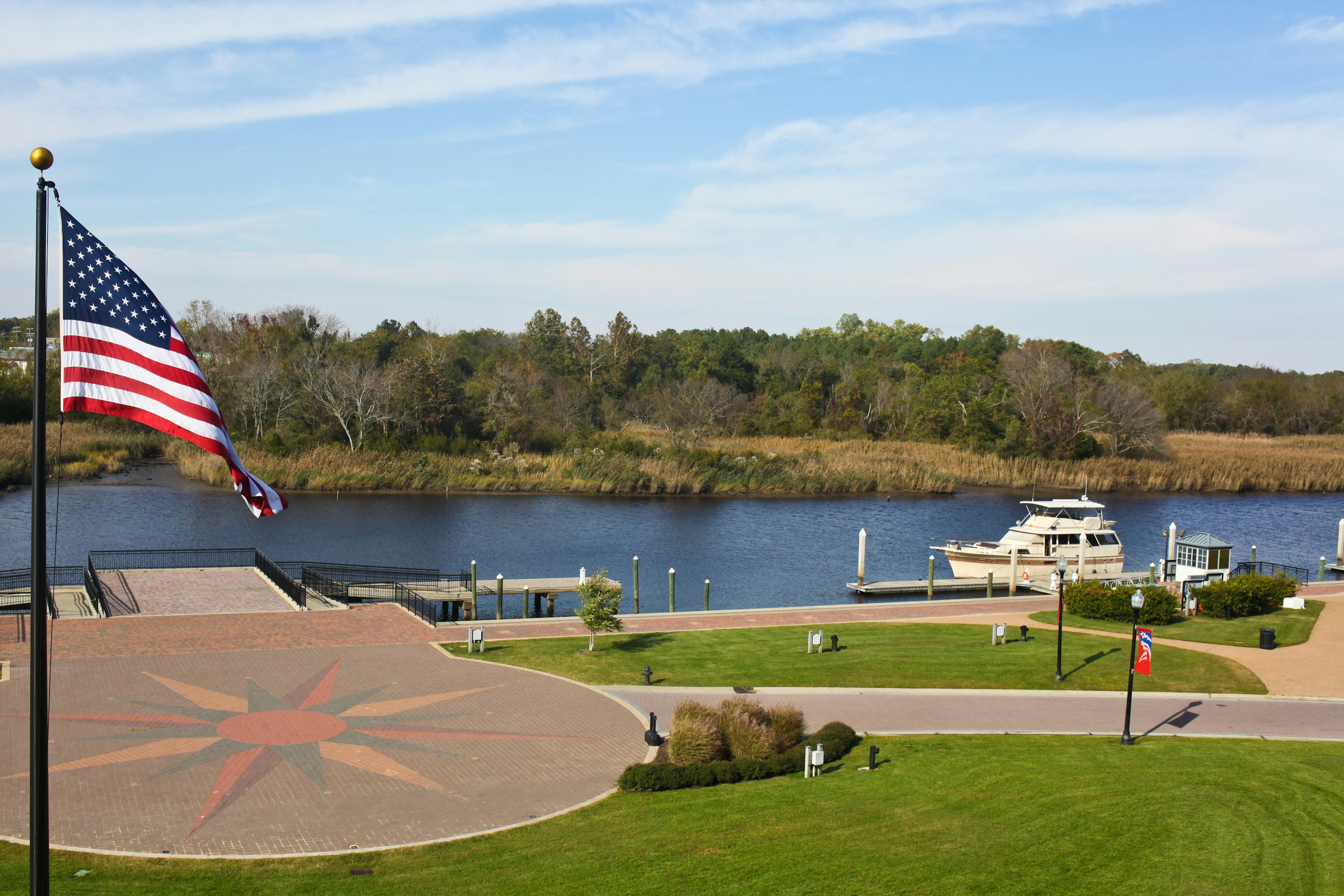 Hilton Garden Inn Suffolk Riverfront 23/50