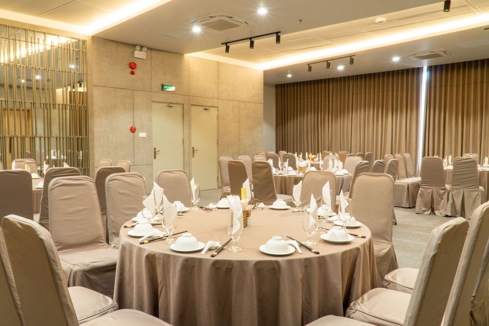 Thanh Mai Hotel 48/50